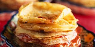 Crepes A La Confiture Recettes Recette Recette Crepe Recette Recette De Crepes Sucrees