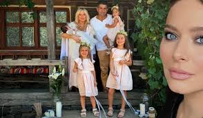 INTERVIU Dani Oţil, despre dezamăgiri, experienţe şi site-ul prin care face  apel la bunul simţ al românilor: „Când sunt la pământ, mă gândesc de unde  am plecat“