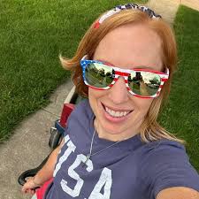 Also, speaking of Trader Joe's, I fully expected to run into @emily.fee  during my grocery run now that's she's back in Buffalo 🤣