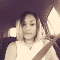 Margo Henry's Instagram, Twitter & Facebook