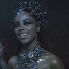 Aaliyah as Akasha in Queen of the Dammed🦇 ~Keke ~🐈‍⬛