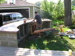 Diy Cinder Blocks Table Spectacular Pre Built Outdoor Kitchen Island From Concrete Block And Build Outdoor Kitchen Outdoor Kitchen Island Outdoor Kitchen