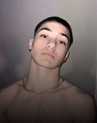 Jorge Perla's Instagram, Twitter & Facebook