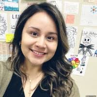 Kenia Garza's Instagram, Twitter & Facebook