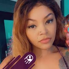 Caitlin Weese's Instagram, Twitter & Facebook