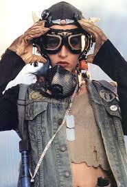 Lonely Lesbeehive Les Beehive Tank Girl 1995 Tank Girl Apocalyptic Fashion Post Apocalyptic Fashion