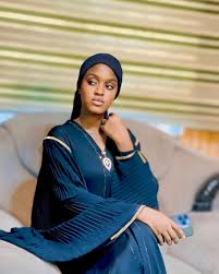 Farida Abdullah (@_faridaabdullahi) • Instagram photos and videos