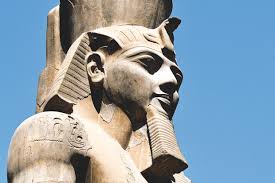 صورة تمثال فرعوني
