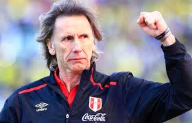 Ricardo gareca opinó sobre la situación de los futbolistas (caso jefferson farfán o aldo corzo) que rompieron los protocolos de bioseguridad. Ricardo Gareca Llego A 52 Partidos Al Mando De La Seleccion Peruana