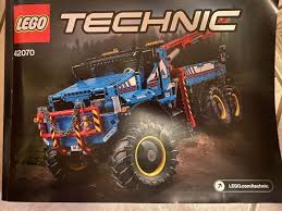 Modified lego tow truck with tracks and custom made snowblower now is ready for snow. Lego Technic 42070 Car 6x6 All Terrain Tow Truck Catawiki
