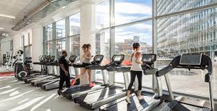 Sali de sport cu program. Premiera La Timisoara Singurul Centru De Fitness Din Romania Unde