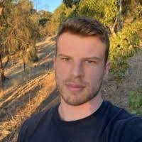 60+ perfiles de «Chesser»