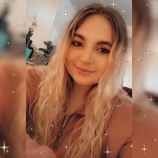 Best place to go that has great food and cheap drinks? My 21st birthday  today and I'm trynna find a place for dinner. Thanks in advance