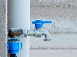 how to prevent and fix frozen pipes
