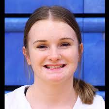 Lilly Hicks's Instagram, Twitter & Facebook