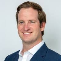 900+ profilů „Ellerman“