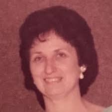 Eleanor Mullen's Instagram, Twitter & Facebook