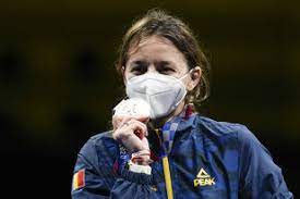 Ana maria brânză a câștigat cupa mondială la spadă! Zared57obx0rem