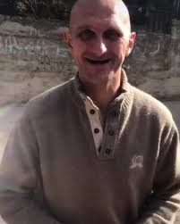 ما حدا بدو يفيق