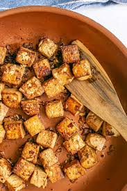These vegan soy marinated tofu bowls are full of rich flavors and plenty of texture to keep your taste buds happy and your belly full. Crispy Soy Marinated Tofu Family Food On The Table