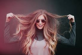 This layered hairstyle.to get ends that are both flipped in and flipped out, section your hair and alternate. 15 Best Haircuts For Long Hair 2021