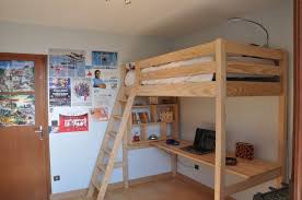 Mezzanine Avec Bureau Tablette Et Etagere Integree Lit Mezzanine Mobilier De Salon Mezzanine