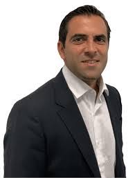 Marcos Puente's Instagram, Twitter & Facebook