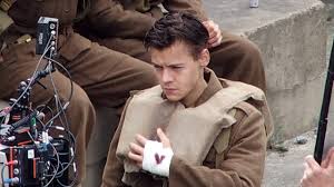 Harry Styles New Pics On The Set Of Dunkirk Youtube