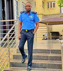 Jun 11, 2021 · the nigerian troops have captured a notorious iswap informant who leaked information on the movement of security personnel and commuters to terrorists. House Of Reps Honours Nigeria S Super Cop Dcp Abba Kyari Elanhub