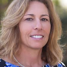 Jill Henrich's Instagram, Twitter & Facebook