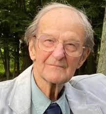 HARRY DAYTON, 94, ARTIST, OUTDOORSMAN,** # **WHO CREATED SPECIALIZED  PACKAGING** Harry W. Dayton Sr. of Ridgefield, CT, and Weston, VT, actively  enjoyed 94 years, 9 months of good health and passed