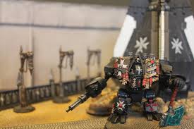 It can actually physically fit a regular sized dreadnought inside, which is really neat! War Head Black Templars