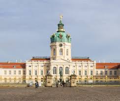Die berliner kamen für einen wochenendausflug, um. Moblierte Wohnung In Berlin Charlottenburg Moblierte Wohnung Berlin Charlottenburg Wilmersdorf