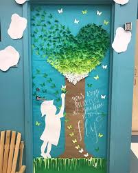 I love a gorgeous wreath on a front door just as much as the next person, but wreaths on a front door are kind of expected front door decor. Pin On Education