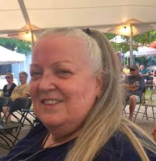 Sue Kropp and Grand Dude Eric Costley of Stolen Rune Recordings once again  providing Cape Fear Blues Festival coverage with still photographs, cell  phone wids, and hi def video. Sue and Eric