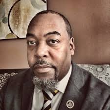 Stephen Cosey (@djstephencosey)