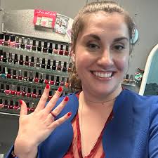 Thanks to Nancy Cingolani's Talk of the Town nail salon, Krista's nails are  ✨red carpet ready ✨ for BDT's Annual Celebration