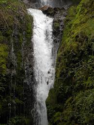 Check spelling or type a new query. Hole In The Wall Falls 3 Lat Long 45 68583 121 70159 Flickr