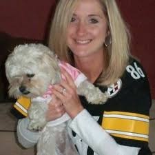 Ashley Renaud (@ashrenaud)