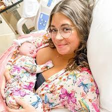 Darian Drake's Instagram, Twitter & Facebook