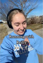 Riley Comstock Runner