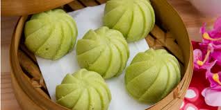 Campur daging, ayam, bawang putih, bawang merah, garam, merica bubuk, gula pasir, dan irisan daun bawang. Resep Bakpao Pandan Isi Cokelat Lumer Manjakan Lidah Dream Co Id