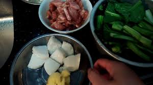 Tongseng jamur tahu / menu vegetarian. Masak Sawi Hijau Dengan Daging Babi Stir Fry Choi Sum With Pork Youtube