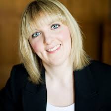 Zoe Kemp (@ZoeKemp83)