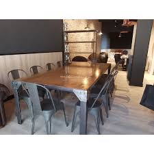 Table a manger pied or. Table De Salle A Manger Industriel Pied En Acier Rivete Et Plateau En Pin Massif Vieilli