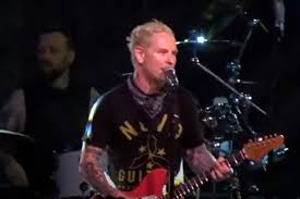 Questa pagina è stata modificata per l'ultima volta il 20 giu 2021 alle 11:32. Watch Corey Taylor Perform In San Antonio During Solo Tour Video Blabbermouth Net