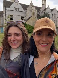 OXFORD & THE COTSWOLDS! A few highlights from the past few days. Walking  the Oxford canal, strolling through small countryside towns (and seeing the  tree that inspired JRR Tolkien to write the