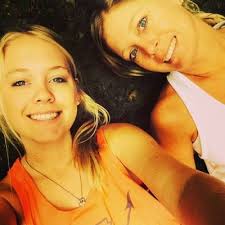 Jennifer Strack (@gigistrack)