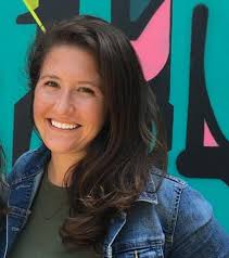 Veronica Hudson's Instagram, Twitter & Facebook