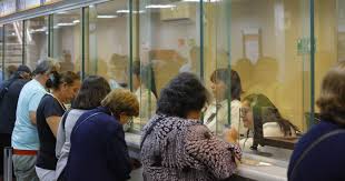 El sii ya habilitó el sistema para que trabajadores dependientes, independientes y empresarios individuales que cumplan los requisitos, puedan acceder en cuatro simples pasos al bono clase media 2021 de hasta $500 mil, no reembolsable, destinado a ayudarlos a enfrentar los efectos económicos derivados de la emergencia sanitaria. Disponible Bono De 500 Mil Como Solicitarlo En El Portal Del Sii